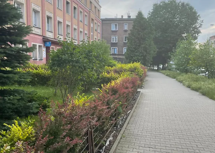 Appartement Tiny With Parking Pyskowice